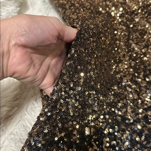Ombré Natasha dress!
 Badgley Mischka Sequin Mini Dress - Black and Gold - Picture 8 of 9